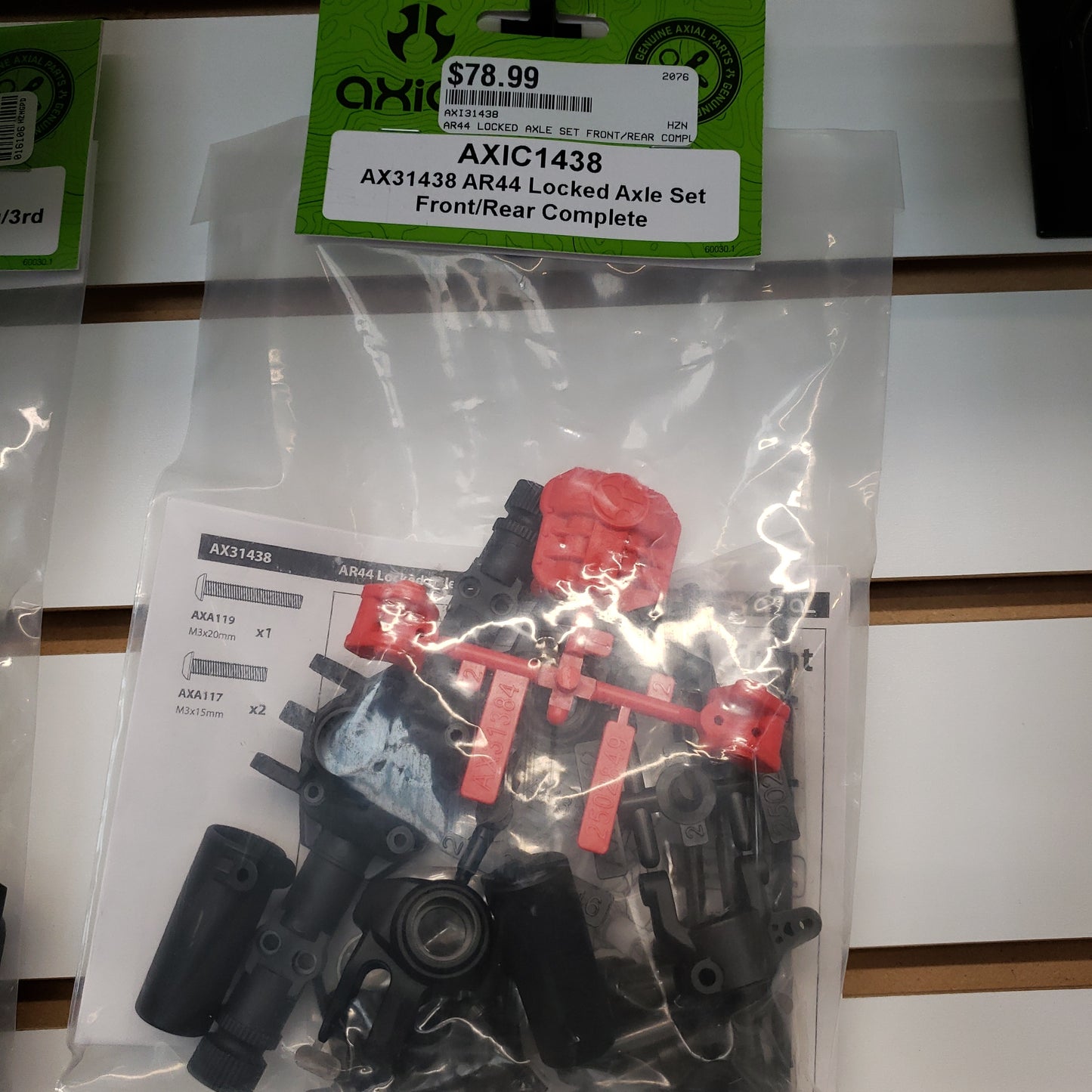 AXIAL AR44 LOCKED AXLE SET