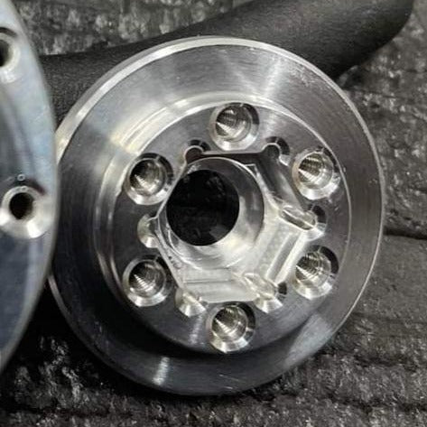 TGH-HH SCALE HUBS W/ROTOR